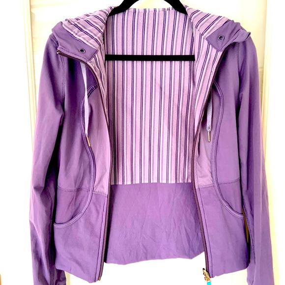 Lulu lemon In Stride Jacket - Picture 2 of 5